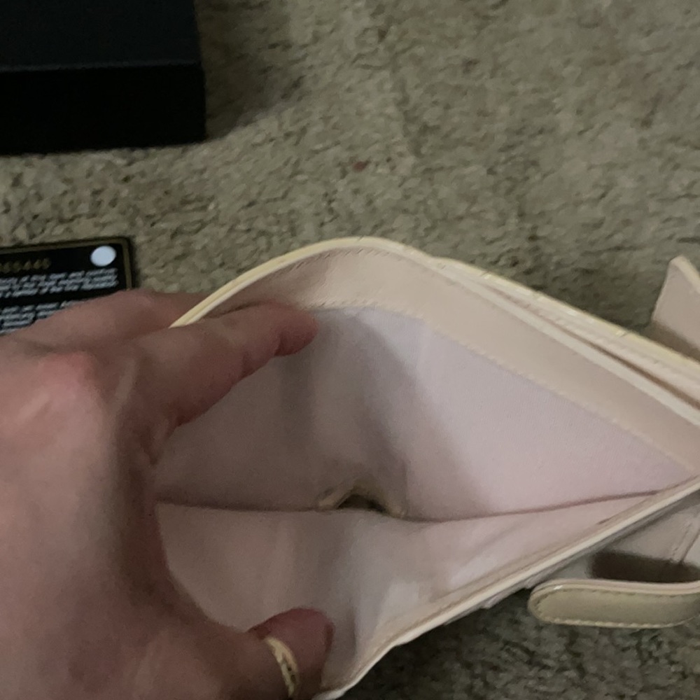 Chanel Wallet - Picture 8 of 10